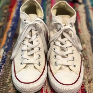 Off white high top converse with inner heel!